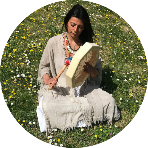 Sonia La Marca, donna medicina, guida spirituale e praticante di guarigione