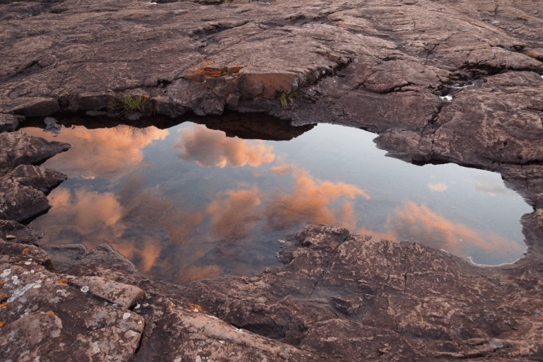 Immagine evocativa della maturità interiore e dell'autoconsapevolezza, simbolo del percorso di crescita personale